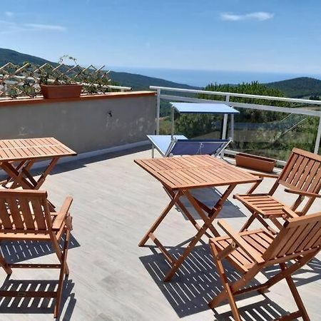 Vista Sulle Isole Dell'Arcipelago Toscano Nibbiaia Buitenkant foto