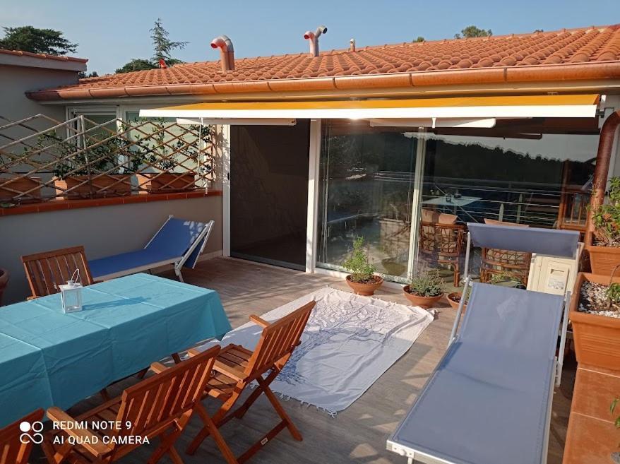 Vista Sulle Isole Dell'Arcipelago Toscano Nibbiaia Buitenkant foto