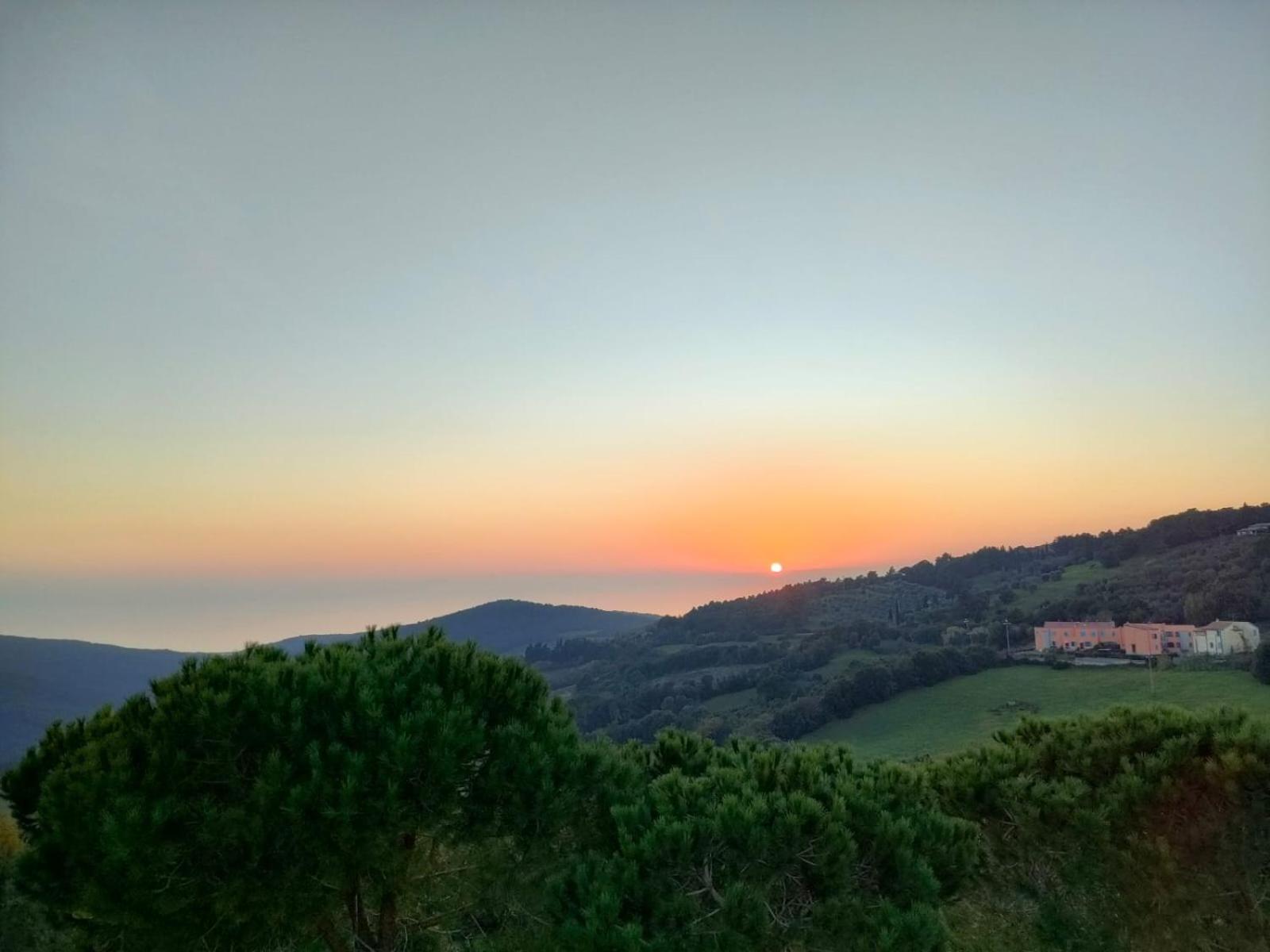 Vista Sulle Isole Dell'Arcipelago Toscano Nibbiaia Kamer foto
